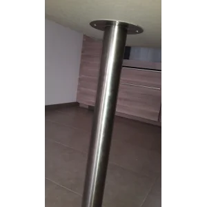 Pied de plan de travail cylindrique en 