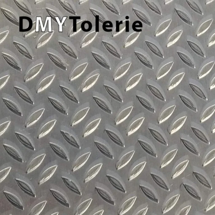Tôle Aluminium striée grain de riz