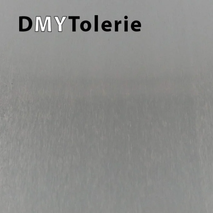 Aluminium brut - section 30 x 30 - 1 mètre