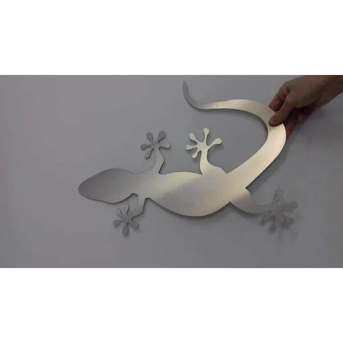 Salamandre en découpe de Tôle aluminium brut